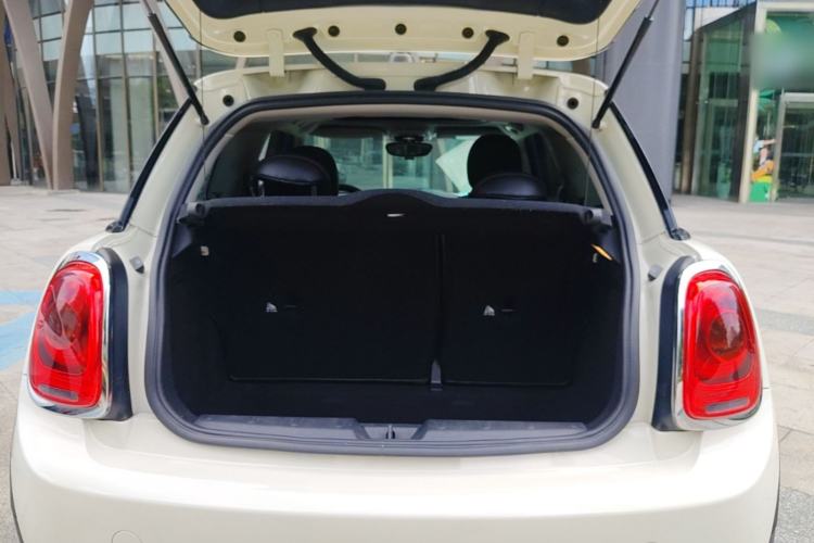 Used MINI 2019 1.5T ONE Trunk