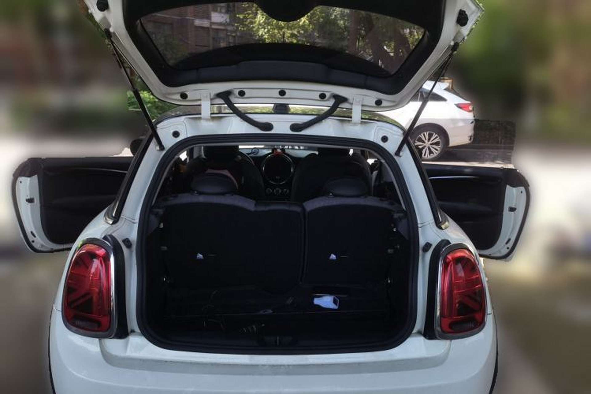 Used MINI 2019 1.5T COOPER Classic Edition Trunk