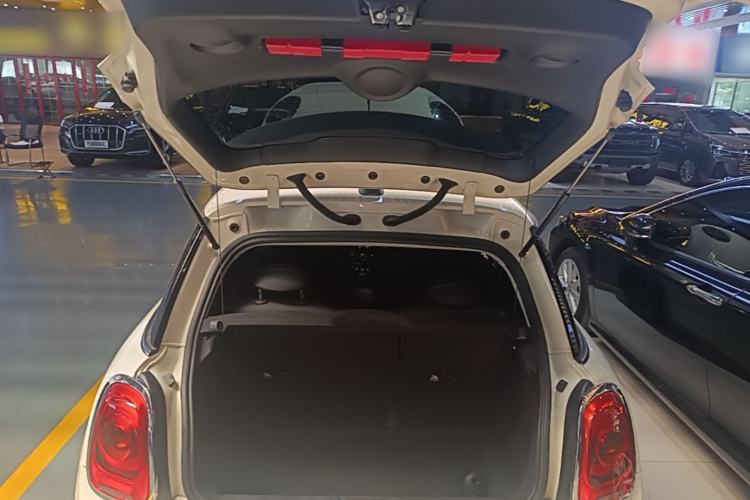 Used MINI 2019 1.5T ONE PLUS Trunk