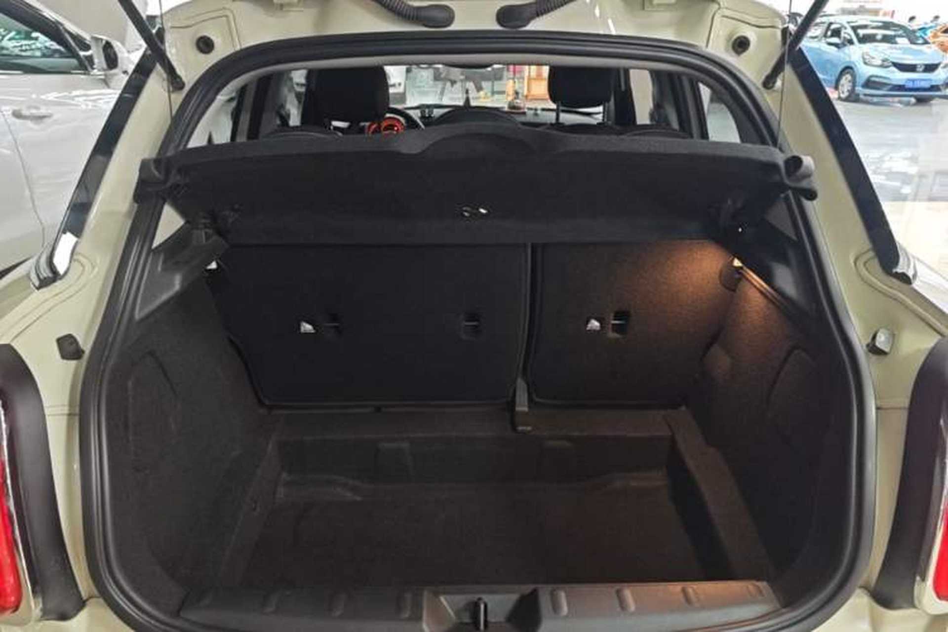 Used MINI 2019 1.5T ONE PLUS Five-Door Edition Trunk