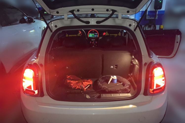 Used MINI 2019 1.5T COOPER Artist Trunk
