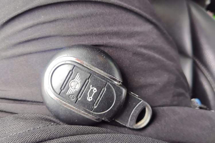 Used MINI 2019 1.5T ONE PLUS Five-Door Edition Vehicle Key