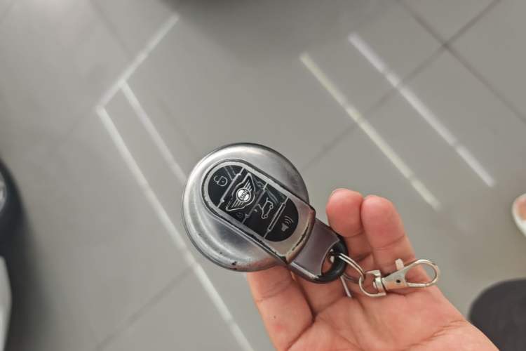 Used MINI 2019 1.5T ONE Five-Door Edition Vehicle Key