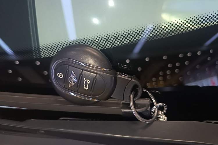 Used MINI 2019 1.5T ONE PLUS Vehicle Key