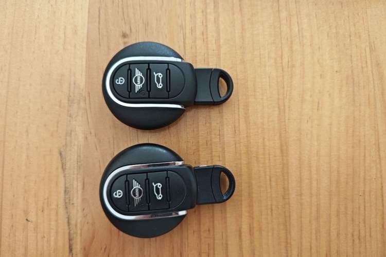 Used MINI 2019 1.5T COOPER Classic Edition Five-Door Version Vehicle Key