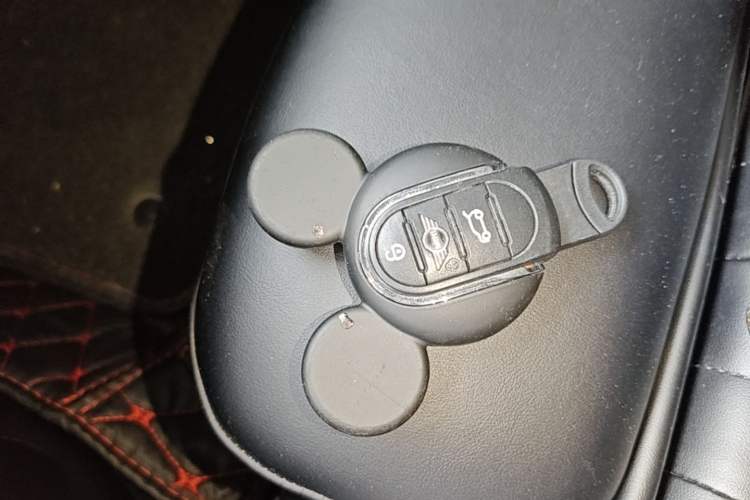 Used MINI 2019 1.5T COOPER Classic Edition Vehicle Key