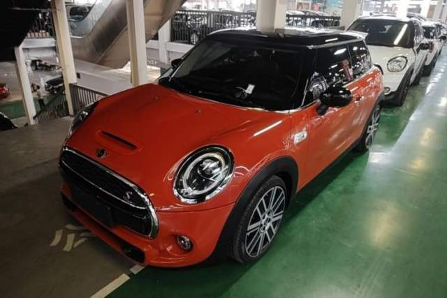 Used MINI 2019 2.0T COOPER S Artist