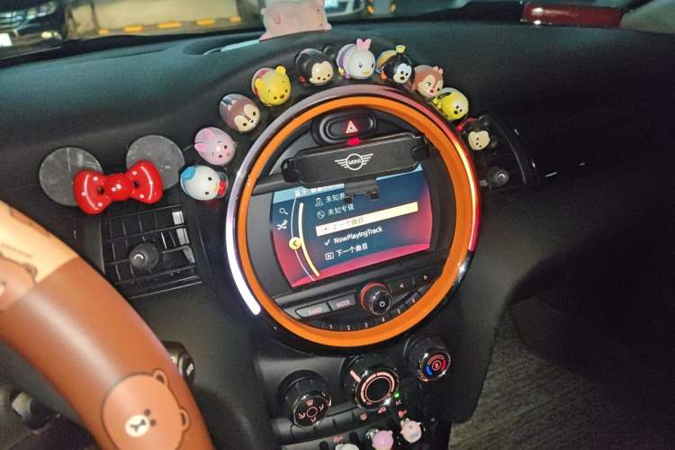 Used MINI 2019 1.5T ONE PLUS Audio And AC Panel