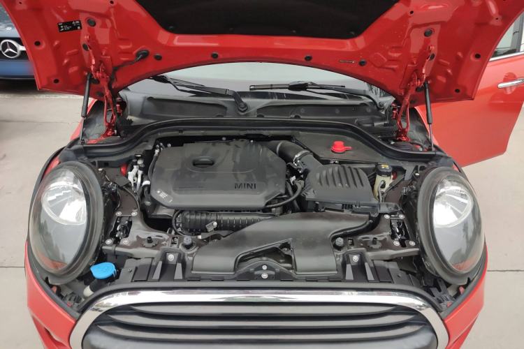 Used MINI 2019 1.5T ONE Five-Door Edition Engine Bay