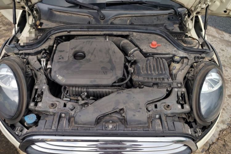 Used MINI 2019 1.5T ONE PLUS Five-Door Edition Engine Bay