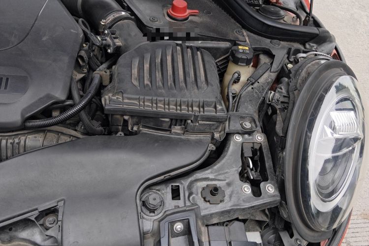 Used MINI 2019 2.0T COOPER S Racing Driver Engine Bay Left