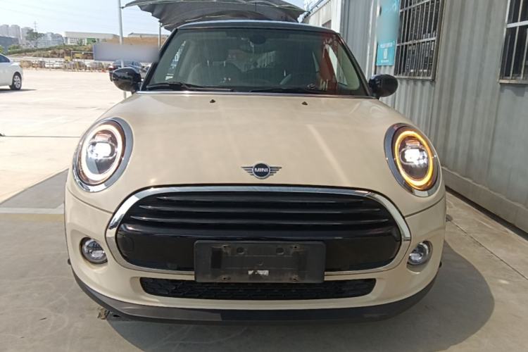Used MINI 2019 1.5T COOPER Classic Edition Front