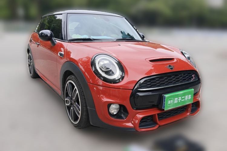Used MINI 2019 2.0T COOPER S Racing Driver Front Right 45 Deg