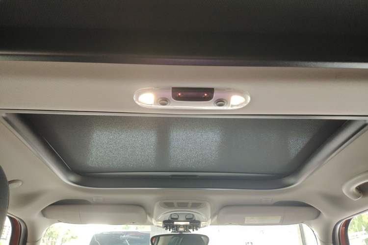Used MINI 2019 1.5T ONE PLUS Five-Door Edition Headliner