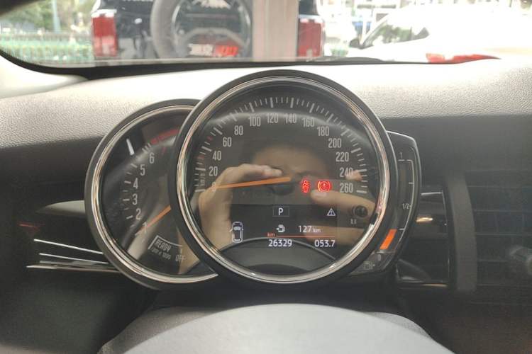 Used MINI 2019 1.5T ONE PLUS Five-Door Edition Instrument Cluster