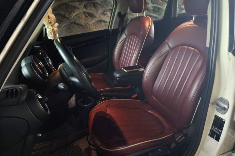 Used MINI 2019 1.5T ONE PLUS Five-Door Edition Left Front Seat