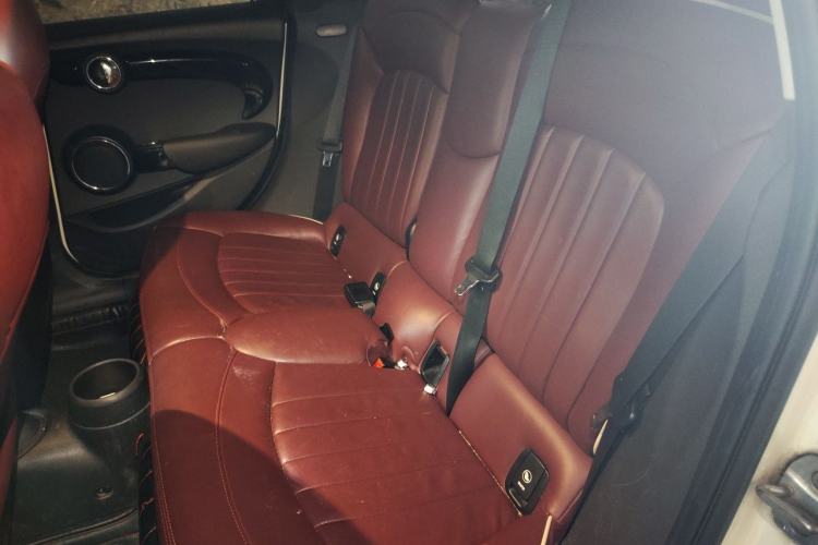Used MINI 2019 1.5T ONE PLUS Five-Door Edition Left Rear Seat