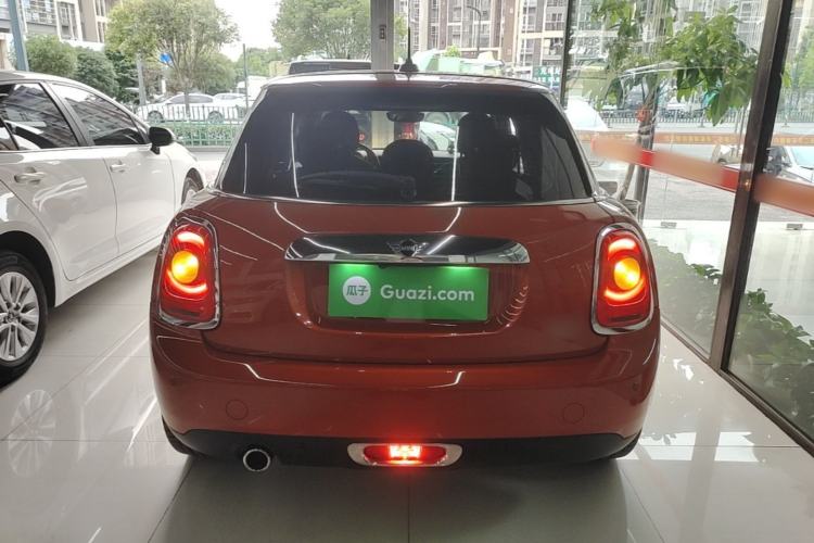 Used MINI 2019 1.5T ONE PLUS Five-Door Edition Rear