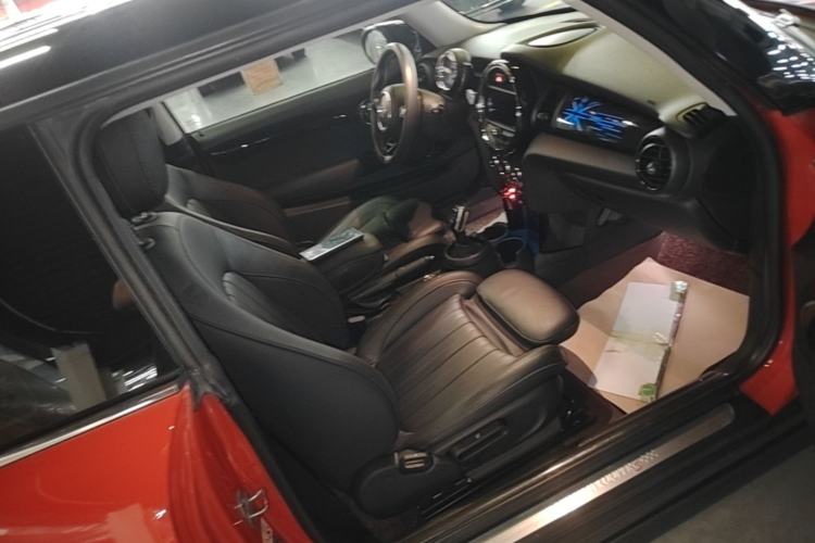 Used MINI 2019 2.0T COOPER S Artist Right Front Seat
