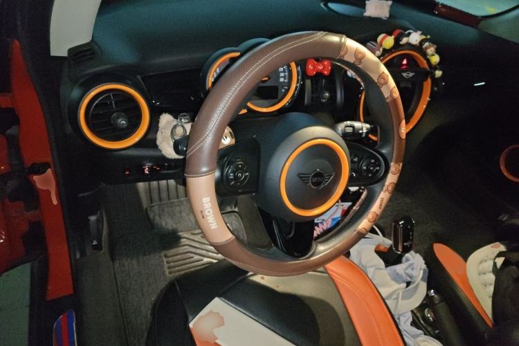 Used MINI 2019 1.5T ONE PLUS Steering Wheel