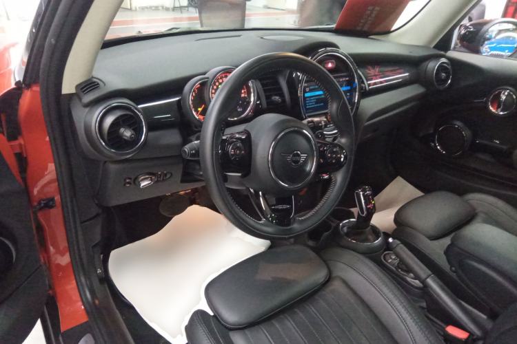 Used MINI 2019 2.0T COOPER S Artist Steering Wheel