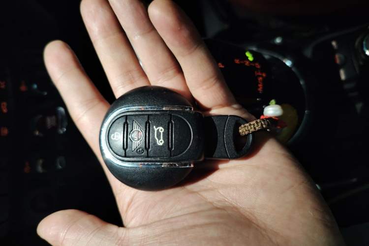 Used MINI 2019 1.5T ONE PLUS Five-Door Edition Vehicle Key