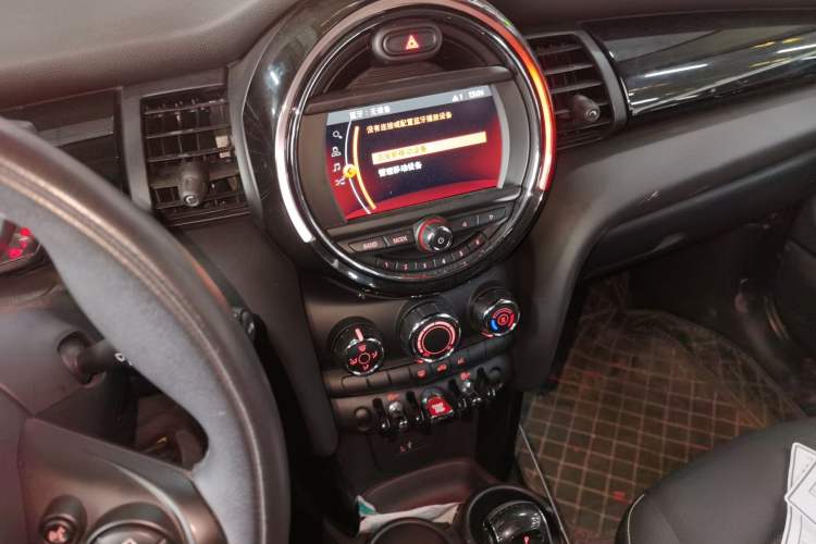 Used MINI 2020 1.5T ONE PLUS Audio And AC Panel