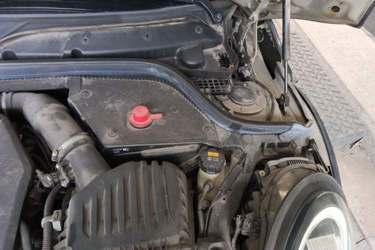 Used MINI 2020 1.5T COOPER Classic Edition Five-Door Version Engine Bay Left