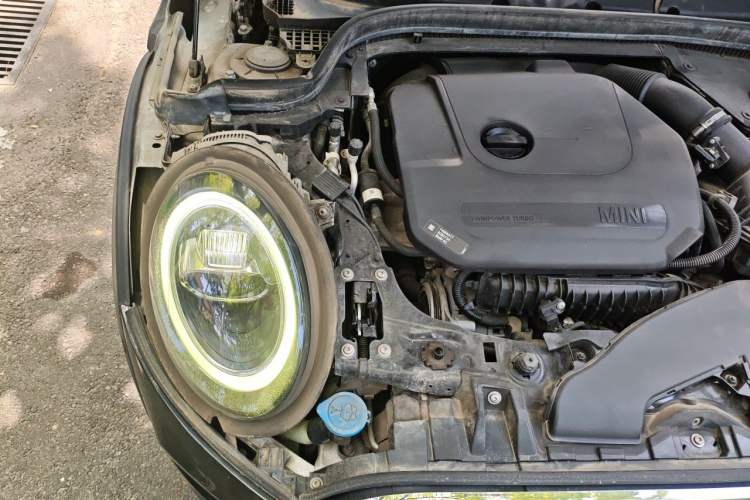 Used MINI 2020 1.5T COOPER Classic Edition Engine Bay Right
