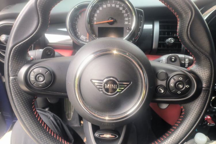 Used MINI 2020 2.0T COOPER S Racing Driver Steering Wheel