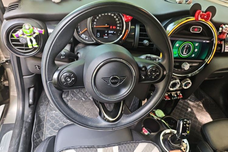 Used MINI 2020 1.5T COOPER Classic Edition Steering Wheel
