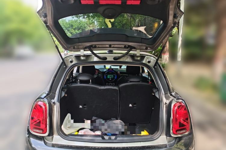 Used MINI 2020 1.5T COOPER Classic Edition Trunk