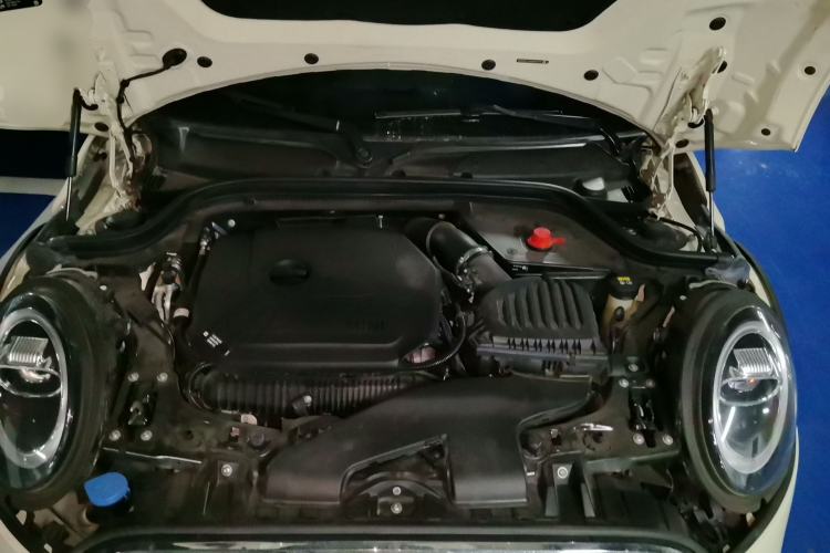 Used MINI 2020 2.0T COOPER S Artist Engine Bay