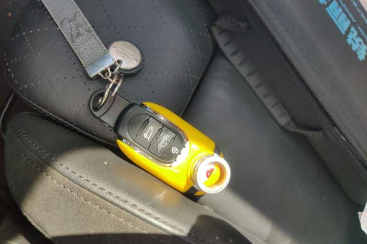 Used MINI 2020 1.5T COOPER Artist Vehicle Key
