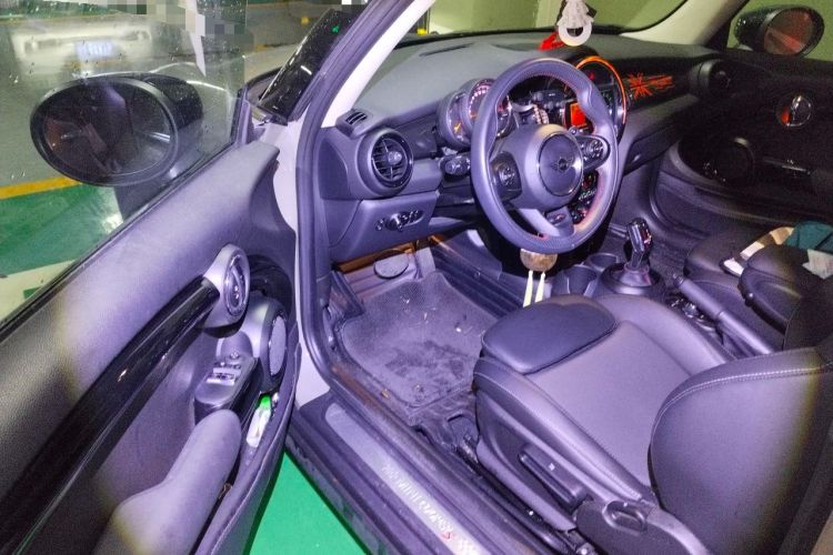 Used MINI 2020 2.0T COOPER S Classic Edition Driver Seat