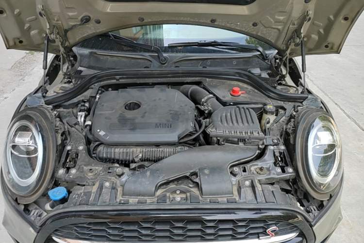 Used MINI 2020 2.0T COOPER S Racing Driver Engine Bay