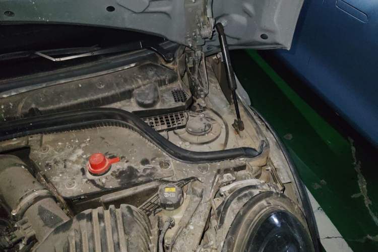 Used MINI 2020 1.5T ONE PLUS Engine Bay Left