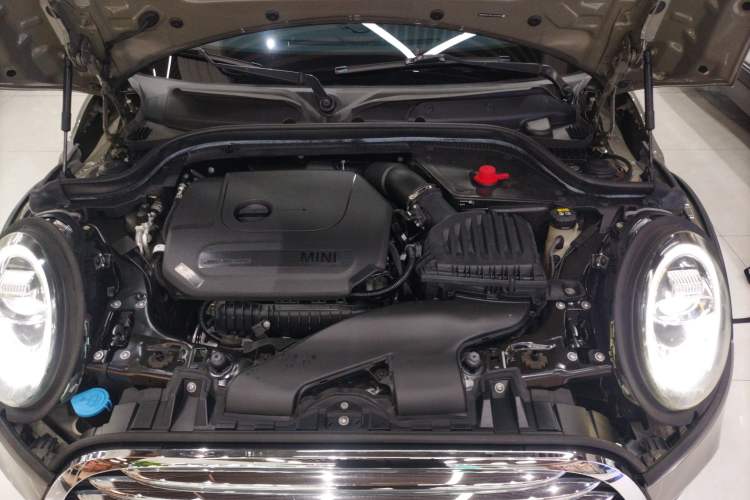 Used MINI 2020 1.5T ONE PLUS Five-Door Edition Engine Bay