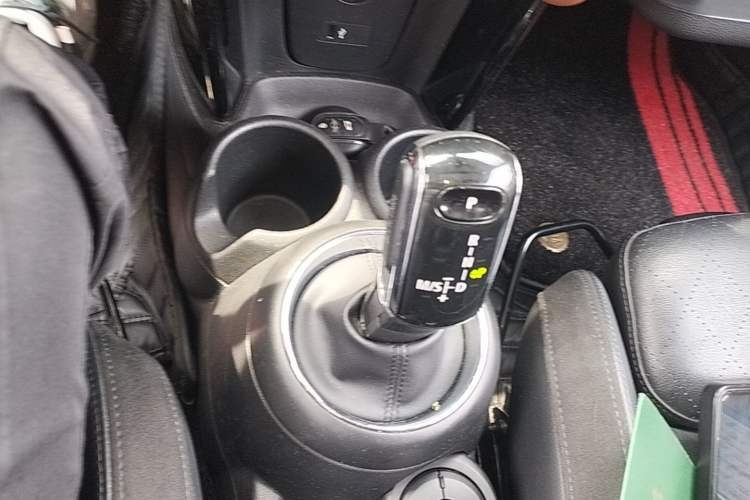 Used MINI 2020 1.5T COOPER Artist Gear Lever