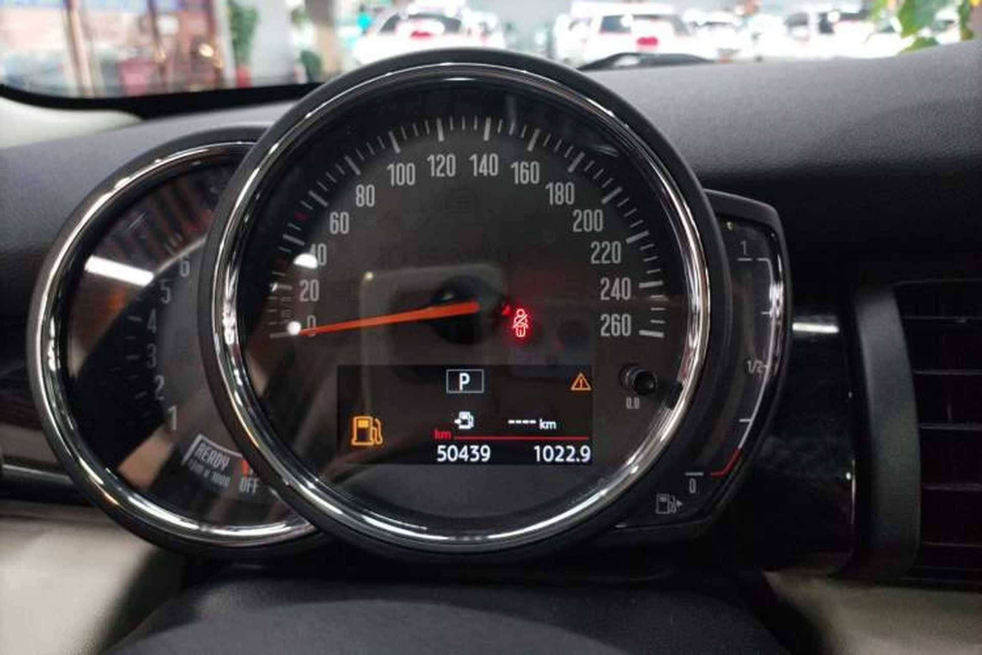 Used MINI 2020 1.5T ONE PLUS Five-Door Edition Instrument Cluster