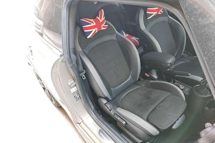 Used MINI 2020 2.0T COOPER S Racing Driver Right Front Seat