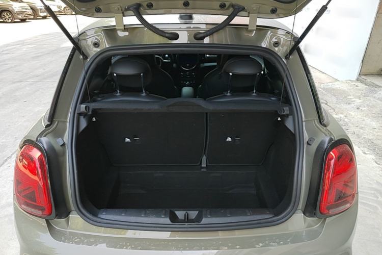 Used MINI 2020 2.0T COOPER S Racing Driver Trunk
