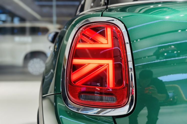 Used MINI 2020 1.5T COOPER Artist Five-Door Edition Exterior 8