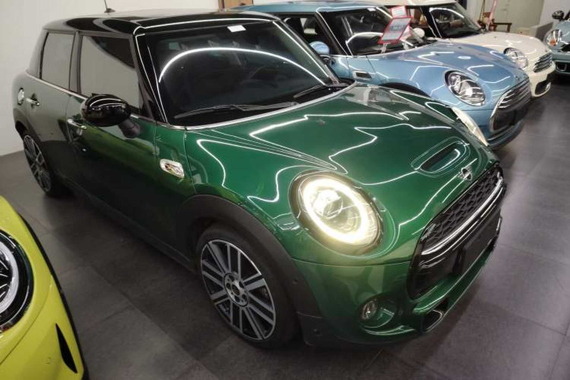 Used MINI 2020 2.0T COOPER S Artist Five-Door Edition Front Right 45 Deg