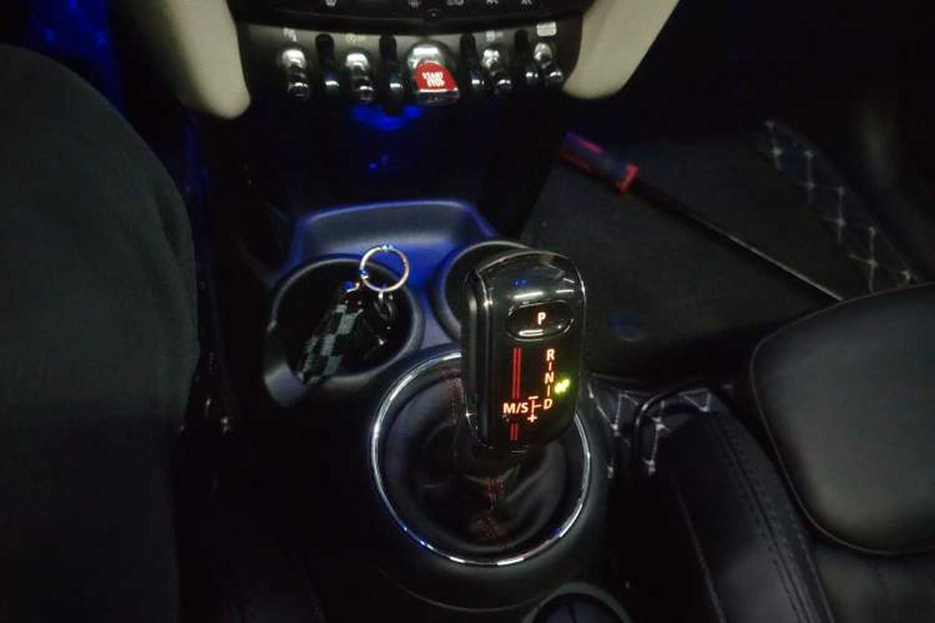 Used MINI 2020 2.0T COOPER S Artist Five-Door Edition Gear Lever