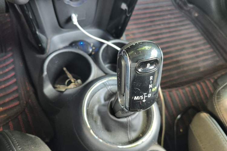 Used MINI 2020 1.5T COOPER Artist Gear Lever