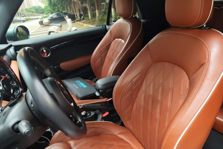 Used MINI 2020 1.5T COOPER CABRIO Artist Left Front Seat