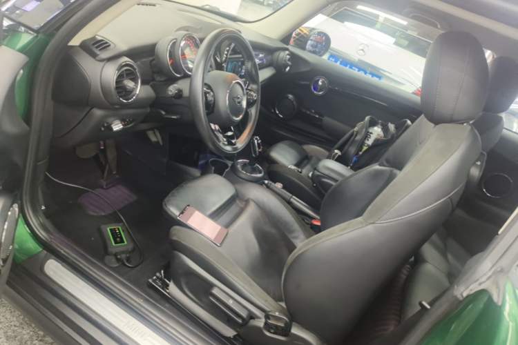 Used MINI 2020 1.5T COOPER Artist Left Front Seat