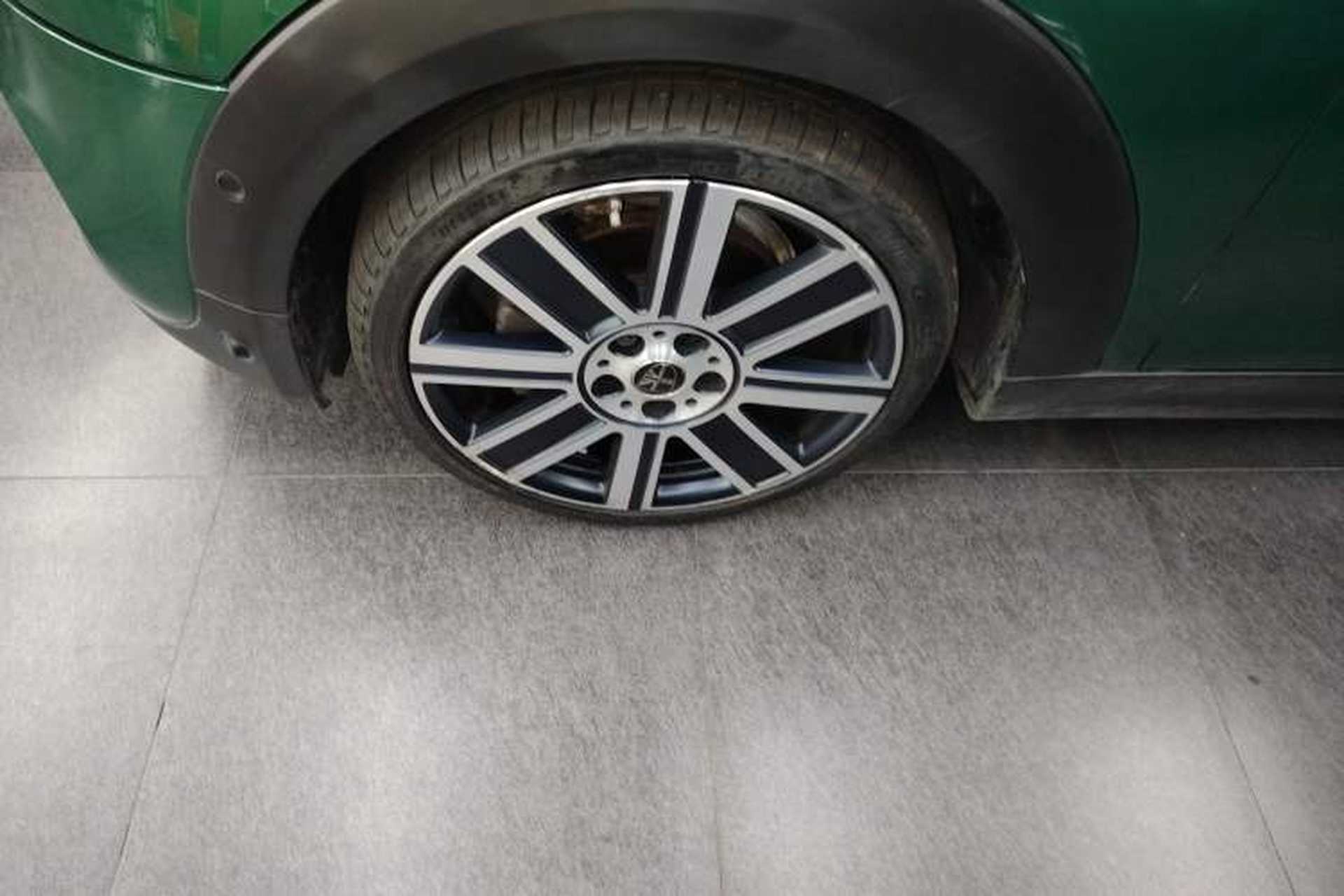 Used MINI 2020 2.0T COOPER S Artist Five-Door Edition Left Front Wheel Hub
