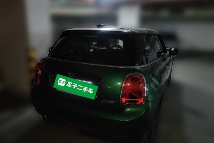 Used MINI 2020 1.5T COOPER Classic Edition Rear Right 45 Deg